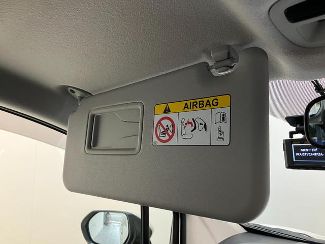 シエンタハイブリッドＺ　１０型ナビ　バックカメラ　前後ドラレコトヨタセーフティセンス　１０．５型フルセグナビ　バックカメラ　前後ドラレコ　ＵＳＢ　ＥＴＣ　レーダークルーズコントロール　両側電動スライドドア　ＬＥＤ　オートライト　オートエアコン　スマートキー（滋賀県）の中古車