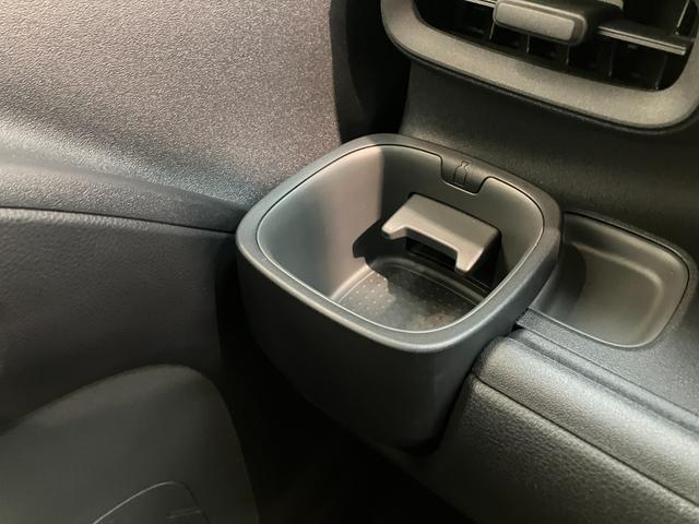 シエンタハイブリッドＺ　１０型ナビ　バックカメラ　前後ドラレコトヨタセーフティセンス　１０．５型フルセグナビ　バックカメラ　前後ドラレコ　ＵＳＢ　ＥＴＣ　レーダークルーズコントロール　両側電動スライドドア　ＬＥＤ　オートライト　オートエアコン　スマートキー（滋賀県）の中古車