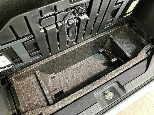 タントＸ　９型ディスプレイオーディオ　フルセグ　バックカメラ衝突被害軽減ブレーキ　コーナーセンサー　９型ディスプレイオーディオ　フルセグ　Ｂｌｕｅｔｏｏｔｈ　ＵＳＢ　バックカメラ　左側電動スライドドア　前席シートヒーター　ＬＥＤ　スマートキー　エコアイドル（滋賀県）の中古車