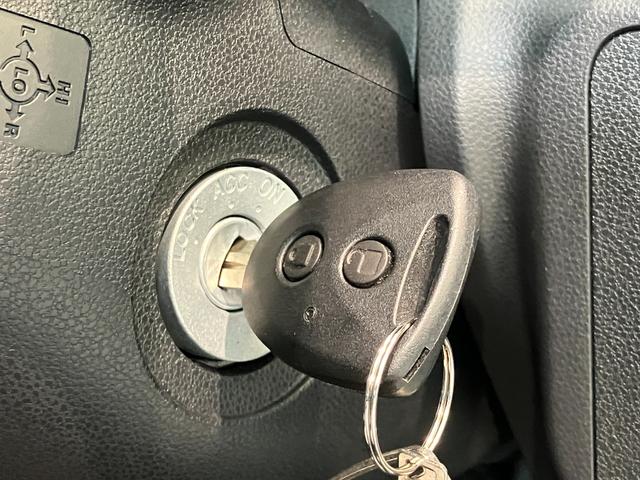 ミライースＬ　ＳＡIII　ＣＤステレオ　コーナーセンサー　キーレス衝突被害軽減ブレーキ　コーナーセンサー　バックカメラ（ナビ装着時用）　ＣＤステレオ　オートライト　マニュアルレベリング　マニュアルエアコン　キーレスエントリー　エコアイドル（滋賀県）の中古車