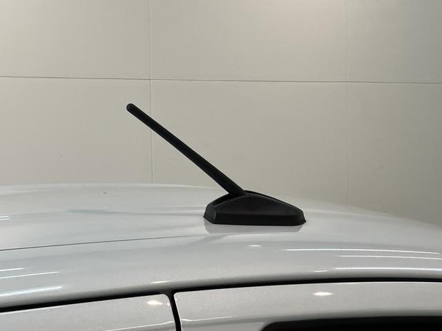 ミライースＬ　ＳＡIII　ＣＤステレオ　コーナーセンサー　キーレス衝突被害軽減ブレーキ　コーナーセンサー　バックカメラ（ナビ装着時用）　ＣＤステレオ　オートライト　マニュアルレベリング　マニュアルエアコン　キーレスエントリー　エコアイドル（滋賀県）の中古車