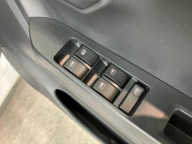 ミライースＬ　ＳＡIII　ＣＤステレオ　コーナーセンサー　キーレス衝突被害軽減ブレーキ　コーナーセンサー　バックカメラ（ナビ装着時用）　ＣＤステレオ　オートライト　マニュアルレベリング　マニュアルエアコン　キーレスエントリー　エコアイドル（滋賀県）の中古車