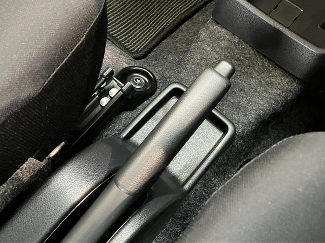 ミライースＬ　ＳＡIII　ＣＤステレオ　コーナーセンサー　キーレス衝突被害軽減ブレーキ　コーナーセンサー　バックカメラ（ナビ装着時用）　ＣＤステレオ　オートライト　マニュアルレベリング　マニュアルエアコン　キーレスエントリー　エコアイドル（滋賀県）の中古車