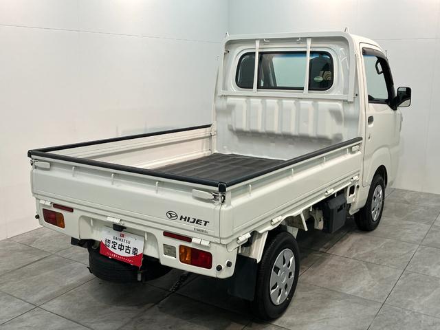 ハイゼットトラックスタンダード　５ＭＴ　４ＷＤ　キーレス　パワーウインドウパートタイム４ＷＤ　ＡＭ／ＦＭラジオ　マニュアルエアコン　マニュアルレベリング　キーレスエントリー　パワーウインドウ　５速マニュアルミッション車　タイヤ４本新品交換済み（滋賀県）の中古車