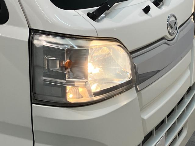 ハイゼットトラックスタンダード　５ＭＴ　４ＷＤ　キーレス　パワーウインドウパートタイム４ＷＤ　ＡＭ／ＦＭラジオ　マニュアルエアコン　マニュアルレベリング　キーレスエントリー　パワーウインドウ　５速マニュアルミッション車　タイヤ４本新品交換済み（滋賀県）の中古車