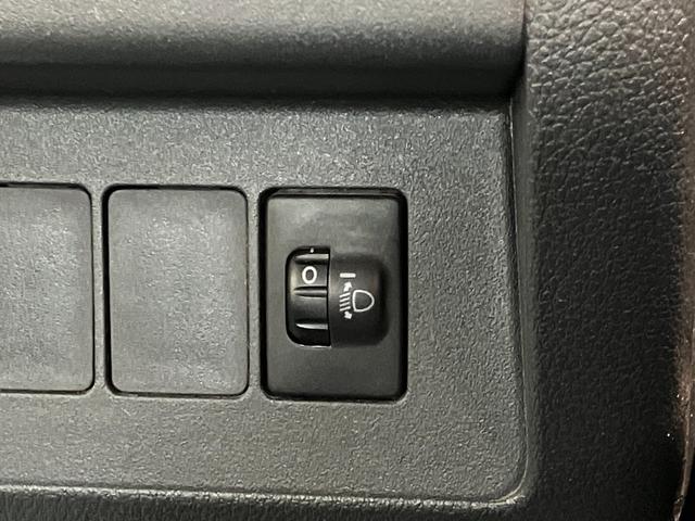 ハイゼットトラックスタンダード　５ＭＴ　４ＷＤ　キーレス　パワーウインドウパートタイム４ＷＤ　ＡＭ／ＦＭラジオ　マニュアルエアコン　マニュアルレベリング　キーレスエントリー　パワーウインドウ　５速マニュアルミッション車　タイヤ４本新品交換済み（滋賀県）の中古車