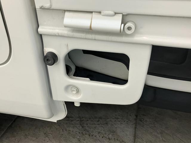 ハイゼットトラックスタンダード　５ＭＴ　４ＷＤ　キーレス　パワーウインドウパートタイム４ＷＤ　ＡＭ／ＦＭラジオ　マニュアルエアコン　マニュアルレベリング　キーレスエントリー　パワーウインドウ　５速マニュアルミッション車　タイヤ４本新品交換済み（滋賀県）の中古車