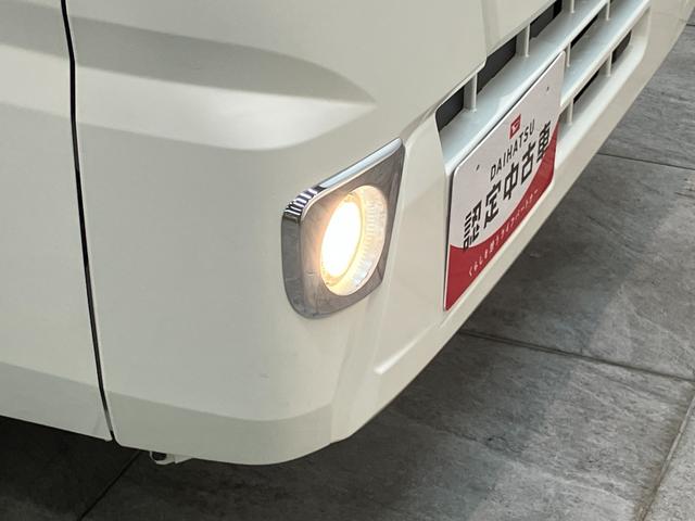 ハイゼットトラックスタンダード　５ＭＴ　４ＷＤ　キーレス　パワーウインドウパートタイム４ＷＤ　ＡＭ／ＦＭラジオ　マニュアルエアコン　マニュアルレベリング　キーレスエントリー　パワーウインドウ　５速マニュアルミッション車　タイヤ４本新品交換済み（滋賀県）の中古車