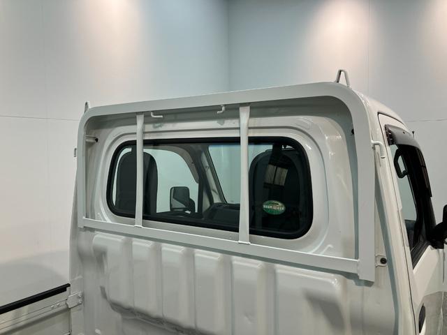 ハイゼットトラックスタンダード　５ＭＴ　４ＷＤ　キーレス　パワーウインドウパートタイム４ＷＤ　ＡＭ／ＦＭラジオ　マニュアルエアコン　マニュアルレベリング　キーレスエントリー　パワーウインドウ　５速マニュアルミッション車　タイヤ４本新品交換済み（滋賀県）の中古車