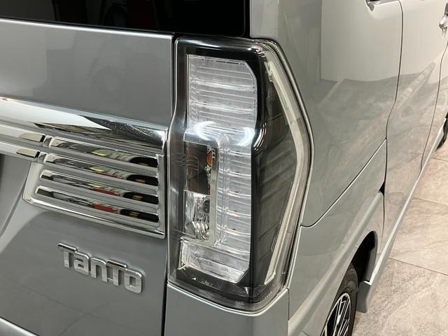 タントカスタムＸトップエディションＳＡ３　８型ナビ　バックカメラ衝突被害軽減ブレーキ　フルセグナビ　バックカメラ　ドラレコ　ＤＶＤ再生　Ｂｌｕｅｔｏｏｔｈ　ＵＳＢ　左側電動スライドドア　シートヒーター　ＬＥＤ　オートエアコン　エコアイドル　タイヤ４本新品交換済み（滋賀県）の中古車