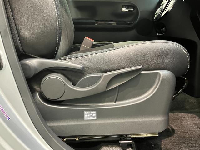 タントカスタムＸトップエディションＳＡ３　８型ナビ　バックカメラ衝突被害軽減ブレーキ　フルセグナビ　バックカメラ　ドラレコ　ＤＶＤ再生　Ｂｌｕｅｔｏｏｔｈ　ＵＳＢ　左側電動スライドドア　シートヒーター　ＬＥＤ　オートエアコン　エコアイドル　タイヤ４本新品交換済み（滋賀県）の中古車