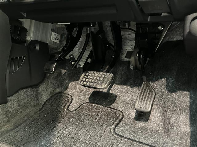 タントカスタムＸトップエディションＳＡ３　８型ナビ　バックカメラ衝突被害軽減ブレーキ　フルセグナビ　バックカメラ　ドラレコ　ＤＶＤ再生　Ｂｌｕｅｔｏｏｔｈ　ＵＳＢ　左側電動スライドドア　シートヒーター　ＬＥＤ　オートエアコン　エコアイドル　タイヤ４本新品交換済み（滋賀県）の中古車