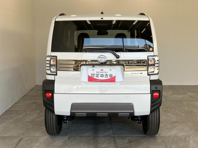 タフトＧダーククロムベンチャー　レーダークルコン　届出済未使用車衝突被害軽減ブレーキ　コーナーセンサー　バックカメラ（ナビ装着時用）　前席シートヒーター　スカイフィールトップ　ＬＥＤ　レーダークルーズコントロール　オートエアコン　スマートキー　エコアイドル（滋賀県）の中古車