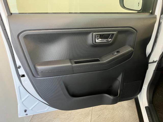 タフトＧダーククロムベンチャー　レーダークルコン　届出済未使用車衝突被害軽減ブレーキ　コーナーセンサー　バックカメラ（ナビ装着時用）　前席シートヒーター　スカイフィールトップ　ＬＥＤ　レーダークルーズコントロール　オートエアコン　スマートキー　エコアイドル（滋賀県）の中古車