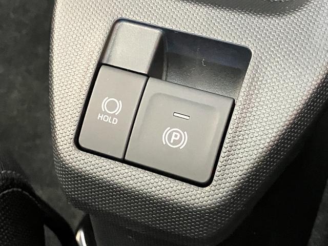 タフトＧダーククロムベンチャー　レーダークルコン　届出済未使用車衝突被害軽減ブレーキ　コーナーセンサー　バックカメラ（ナビ装着時用）　前席シートヒーター　スカイフィールトップ　ＬＥＤ　レーダークルーズコントロール　オートエアコン　スマートキー　エコアイドル（滋賀県）の中古車