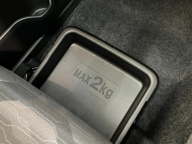 タフトＧダーククロムベンチャー　レーダークルコン　届出済未使用車衝突被害軽減ブレーキ　コーナーセンサー　バックカメラ（ナビ装着時用）　前席シートヒーター　スカイフィールトップ　ＬＥＤ　レーダークルーズコントロール　オートエアコン　スマートキー　エコアイドル（滋賀県）の中古車