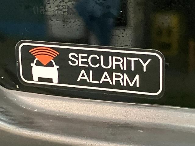 タフトＧダーククロムベンチャー　レーダークルコン　届出済未使用車衝突被害軽減ブレーキ　コーナーセンサー　バックカメラ（ナビ装着時用）　前席シートヒーター　スカイフィールトップ　レーダークルーズコントロール　ＬＥＤ　オートライト　オートエアコン　スマートキー（滋賀県）の中古車