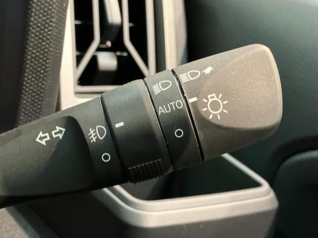 タフトＧダーククロムベンチャー　レーダークルコン　届出済未使用車衝突被害軽減ブレーキ　コーナーセンサー　バックカメラ（ナビ装着時用）　前席シートヒーター　スカイフィールトップ　レーダークルーズコントロール　ＬＥＤ　オートライト　オートエアコン　スマートキー（滋賀県）の中古車