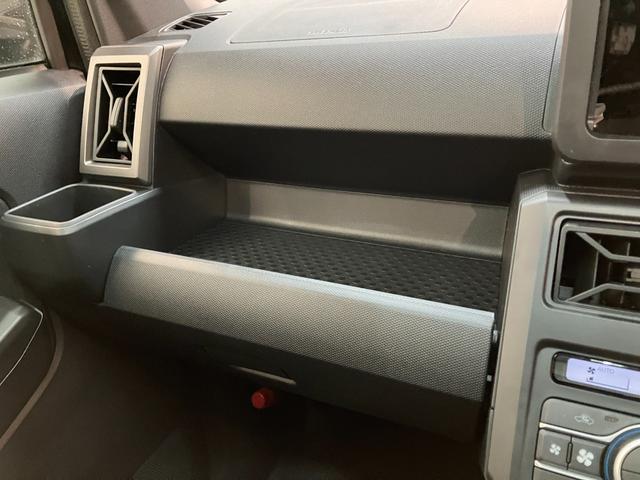 タフトＧダーククロムベンチャー　レーダークルコン　届出済未使用車衝突被害軽減ブレーキ　コーナーセンサー　バックカメラ（ナビ装着時用）　前席シートヒーター　スカイフィールトップ　レーダークルーズコントロール　ＬＥＤ　オートライト　オートエアコン　スマートキー（滋賀県）の中古車