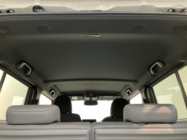 タフトＧダーククロムベンチャー　レーダークルコン　届出済未使用車衝突被害軽減ブレーキ　コーナーセンサー　バックカメラ（ナビ装着時用）　前席シートヒーター　スカイフィールトップ　レーダークルーズコントロール　ＬＥＤ　オートライト　オートエアコン　スマートキー（滋賀県）の中古車