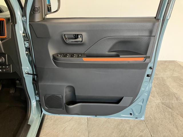 タントファンクロス　コーナーセンサー　ＬＥＤ　届出済未使用車衝突被害軽減ブレーキ　コーナーセンサー　バックカメラ（ナビ装着時用）　両側電動スライドドア　前席シートヒーター　電動パーキングブレーキ　ＬＥＤ　オートライト　オートエアコン　スマートキー　エコアイドル（滋賀県）の中古車