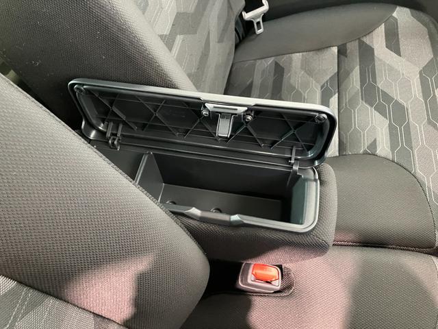 タントファンクロス　コーナーセンサー　ＬＥＤ　届出済未使用車衝突被害軽減ブレーキ　コーナーセンサー　バックカメラ（ナビ装着時用）　両側電動スライドドア　前席シートヒーター　電動パーキングブレーキ　ＬＥＤ　オートライト　オートエアコン　スマートキー　エコアイドル（滋賀県）の中古車