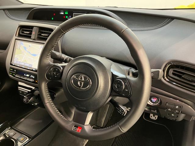 プリウスＰＨＶＳ　ＧＲスポーツ　９型ナビ　バックカメラ　ドラレコトヨタセーフティセンス　９型フルセグナビ　バックカメラ　ドラレコ　ＥＴＣ　ＤＶＤ再生　Ｂｌｕｅｔｏｏｔｈ　ＵＳＢ　シートヒーター　レーダークルーズコントロール　ＬＥＤ　オートライト　充電ケーブル（滋賀県）の中古車