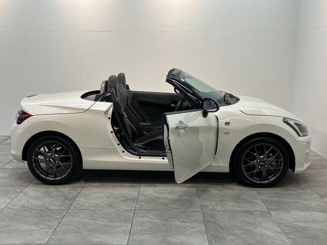 コペンGRスポーツ フルセグナビ バックカメラ ドラレコGR専用サスペンション フルセグナビ バックカメラ DVD再生 Bluetooth USB ETC MOMO製ハンドル BBS製アルミホイール レカロシート シートヒーター LED パドルシフト(滋賀県)の中古車