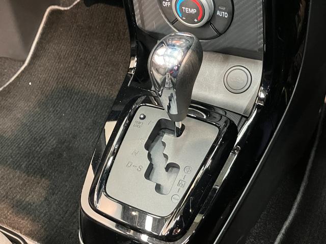 コペンGRスポーツ フルセグナビ バックカメラ ドラレコGR専用サスペンション フルセグナビ バックカメラ DVD再生 Bluetooth USB ETC MOMO製ハンドル BBS製アルミホイール レカロシート シートヒーター LED パドルシフト(滋賀県)の中古車