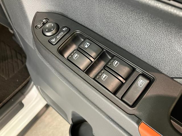 タントファンクロスターボ 9型ディスプレイオーディオ バックカメラ衝突被害軽減ブレーキ コーナーセンサー 9型ディスプレイオーディオ フルセグ Bluetooth USB バックカメラ 両側電動スライドドア 前席シートヒーター LED スマートキー エコアイドル(滋賀県)の中古車