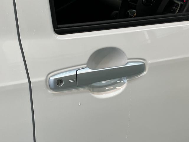 タフトＧ　レーダークルコン　シートヒーター　ＬＥＤ　届出済未使用車衝突被害軽減ブレーキ　コーナーセンサー　バックカメラ（ナビ装着時用）　前席シートヒーター　スカイフィールトップ　ＬＥＤ　レーダクルーズコントロール　オートエアコン　スマートキー　エコアイドル（滋賀県）の中古車