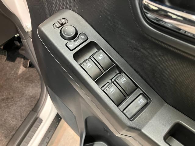 タフトＧ　レーダークルコン　シートヒーター　ＬＥＤ　届出済未使用車衝突被害軽減ブレーキ　コーナーセンサー　バックカメラ（ナビ装着時用）　前席シートヒーター　スカイフィールトップ　ＬＥＤ　レーダクルーズコントロール　オートエアコン　スマートキー　エコアイドル（滋賀県）の中古車