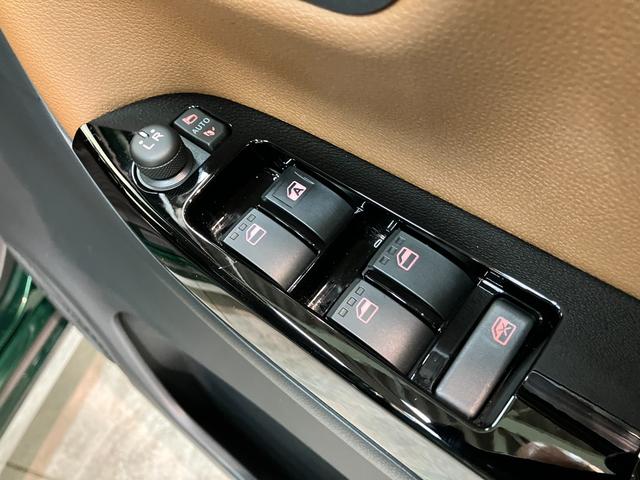 キャストスタイルＧプライムコレクションＳＡ３　ナビ　バックカメラ衝突被害軽減ブレーキ　スマアシ３　フルセグナビ　バックカメラ　ＤＶＤ再生　Ｂｌｕｅｔｏｏｔｈ　ＵＳＢ　ドラレコ　ＥＴＣ　シートヒーター　オートライト　オートエアコン　電動格納式ミラー　スマートキー（滋賀県）の中古車