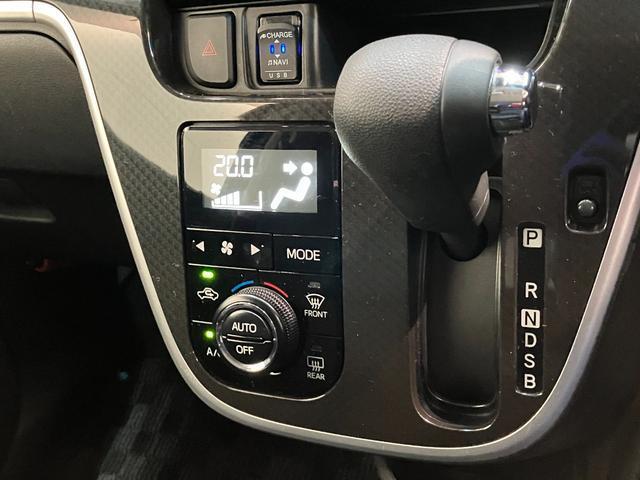 ムーヴカスタム　ＸリミテッドII　ＳＡIII　４ＷＤ　車検整備付衝突被害軽減ブレーキ　パノラマカメラ（ナビ装着時用）　シートヒーター　ＬＥＤヘッドライト　オートライト　電動格納式ミラー　オートエアコン　スマートキー　エコアイドル　フルタイム４ＷＤ（滋賀県）の中古車