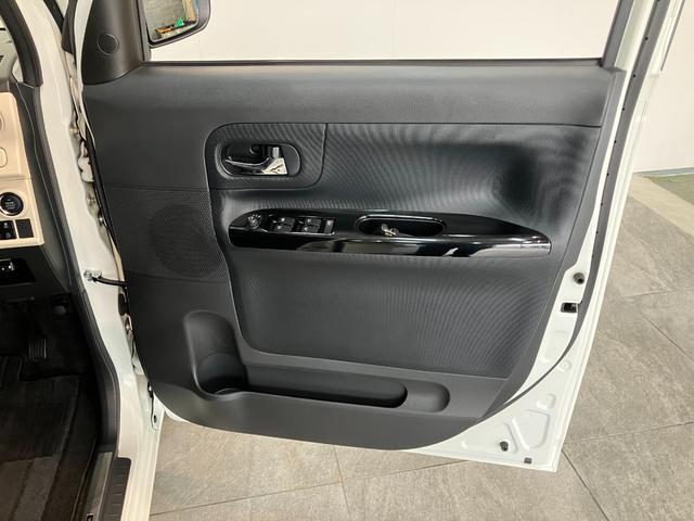 ムーヴキャンバスGブラックアクセントリミテッドSA3 フルセグナビ Pカメラ衝突被害軽減ブレーキ フルセグナビ Bluetooth USB DVD再生 パノラマカメラ ドラレコ ETC 両側電動スライドドア LED オートライト オートエアコン スマートキー エコアイドル(滋賀県)の中古車