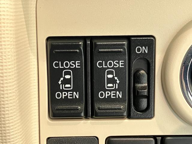 ムーヴキャンバスGブラックアクセントリミテッドSA3 フルセグナビ Pカメラ衝突被害軽減ブレーキ フルセグナビ Bluetooth USB DVD再生 パノラマカメラ ドラレコ ETC 両側電動スライドドア LED オートライト オートエアコン スマートキー エコアイドル(滋賀県)の中古車