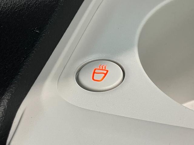 ムーヴキャンバスストライプスＧターボ　１０型ナビ　Ｐカメラ　レーダークルコン衝突被害軽減ブレーキ　コーナーセンサー　１０型フルセグナビ　パノラマカメラ　Ｂｌｕｅｔｏｏｔｈ　ＵＳＢ　前後ドラレコ　レーダクルーズコントロール　両側電動スライドドア　前席シートヒーター　エコアイドル（滋賀県）の中古車