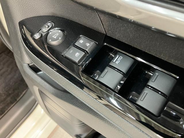 N−BOXカスタムLスタイル+ブラック ナビ バックカメラ ドラレコ クルコン衝突被害軽減ブレーキ フルセグナビ バックカメラ 前後ドラレコ ETC DVD再生 Bluetooth USB クルーズコントロール シートヒーター 両側電動スライドドア LED スマートキー(滋賀県)の中古車