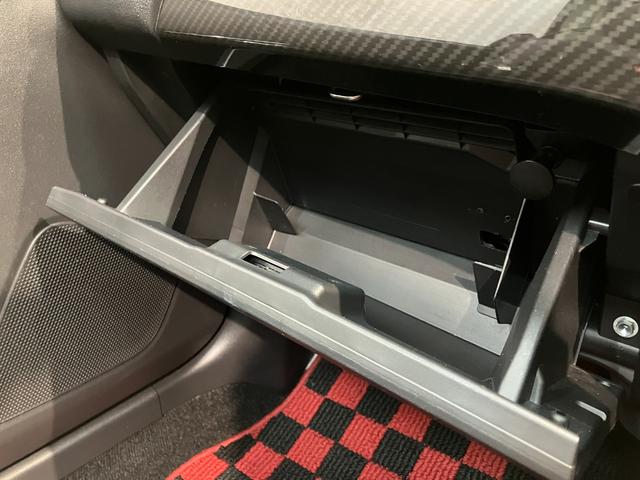 コペンGR スポーツ 5MT ターボ レカロシート BBSアルミ電動オープンルーフ GR専用サスペンション MOMO製ハンドル レカロシート BBS製アルミホイール シートヒーター LEDヘッドライト オートライト オートエアコン スマートキー ターボ(滋賀県)の中古車