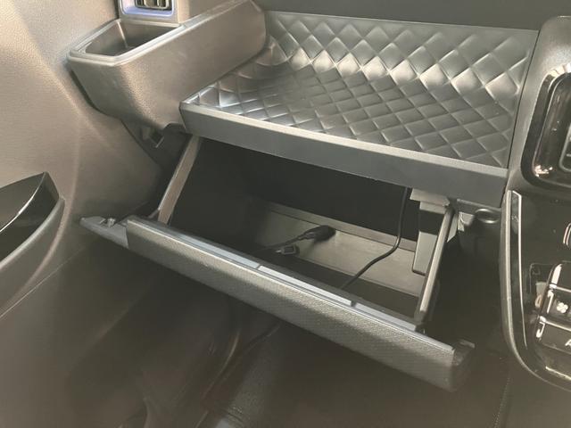 タントカスタムＸスタイルセレクション　フルセグナビ　バックカメラ衝突被害軽減ブレーキ　コーナーセンサー　フルセグナビ　Ｂｌｕｅｔｏｏｔｈ　ＤＶＤ再生　ＵＳＢ　バックカメラ　前後ドラレコ　両側電動スライドドア　前席シートヒーター　ＬＥＤ　スマートキー　エコアイドル（滋賀県）の中古車