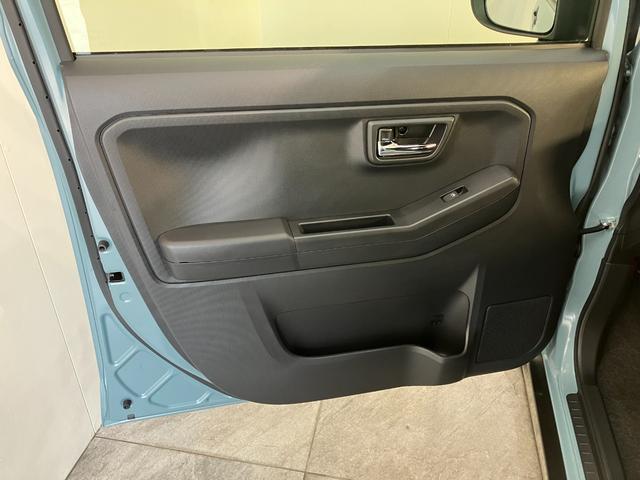 タフトＧ　ダーククロムベンチャー　レーダークルコン　届出済未使用車衝突被害軽減ブレーキ　コーナーセンサー　バックカメラ（ナビ装着時用）　前席シートヒーター　電動パーキング　クルーズコントロール　ＬＥＤ　オートライト　オートエアコン　スマートキー　エコアイドル（滋賀県）の中古車