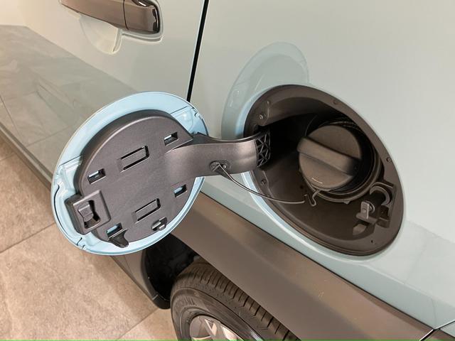 タフトＧ　ダーククロムベンチャー　レーダークルコン　届出済未使用車衝突被害軽減ブレーキ　コーナーセンサー　バックカメラ（ナビ装着時用）　前席シートヒーター　電動パーキング　クルーズコントロール　ＬＥＤ　オートライト　オートエアコン　スマートキー　エコアイドル（滋賀県）の中古車