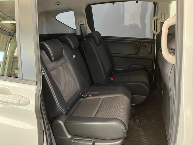 フリード＋Ｇ・ホンダセンシング　９型ナビ　バックカメラ　ドラレコ追突被害軽減ブレーキ　９型フルセグナビ　バックカメラ　ドラレコ　ＥＴＣ　ＤＶＤ　Ｂｌｕｅｔｏｏｔｈ　ＵＳＢ　レーダークルコン　シートヒーター　両側電動スライドドア　ＬＥＤ　オートライト　スマートキー（滋賀県）の中古車