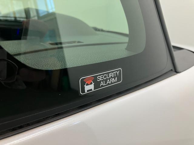 タントカスタムＸ　ＣＤステレオ　両側電動スライドドア　ＬＥＤ衝突被害軽減ブレーキ　コーナーセンサー　バックカメラ（ナビ装着時用）　両側電動スライドドア　前席シートヒーター　電動パーキングブレーキ　ＬＥＤ　オートライト　オートエアコン　スマートキー　エコアイドル（滋賀県）の中古車