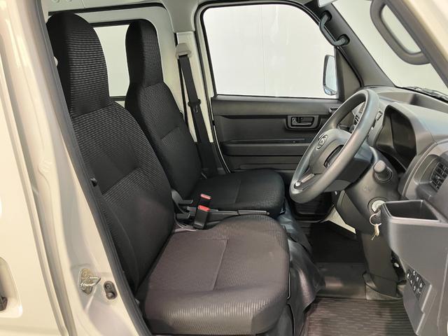 ハイゼットカーゴＤＸ　パートタイム４ＷＤ　ＣＶＴ　コーナーセンサー　キーレス衝突被害軽減ブレーキ　スマアシ　コーナーセンサー　キーレス　前席パワーウインドウ　ＡＭ／ＦＭステレオ　両側スライドドア　パートタイム４ＷＤ　ＣＶＴ車　オートライト（滋賀県）の中古車