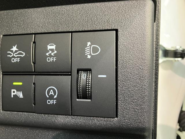 ハイゼットカーゴＤＸ　パートタイム４ＷＤ　ＣＶＴ　コーナーセンサー　キーレス衝突被害軽減ブレーキ　スマアシ　コーナーセンサー　キーレス　前席パワーウインドウ　ＡＭ／ＦＭステレオ　両側スライドドア　パートタイム４ＷＤ　ＣＶＴ車　オートライト（滋賀県）の中古車