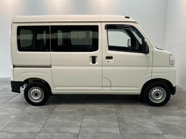 ハイゼットカーゴＤＸ　ＣＶＴ　キーレス　前席パワーウインドウ　車検整備付衝突被害軽減ブレーキ　スマアシ　コーナーセンサー　キーレス　前席パワーウインドウ　ＡＭ／ＦＭステレオ　両側スライドドア　オートライト（滋賀県）の中古車