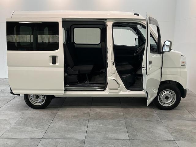 ハイゼットカーゴＤＸ　ＣＶＴ　キーレス　前席パワーウインドウ　車検整備付衝突被害軽減ブレーキ　スマアシ　コーナーセンサー　キーレス　前席パワーウインドウ　ＡＭ／ＦＭステレオ　両側スライドドア　オートライト（滋賀県）の中古車