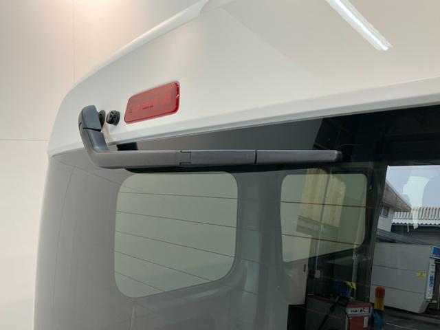 ハイゼットカーゴＤＸ　ＣＶＴ　キーレス　前席パワーウインドウ　車検整備付衝突被害軽減ブレーキ　スマアシ　コーナーセンサー　キーレス　前席パワーウインドウ　ＡＭ／ＦＭステレオ　両側スライドドア　オートライト（滋賀県）の中古車