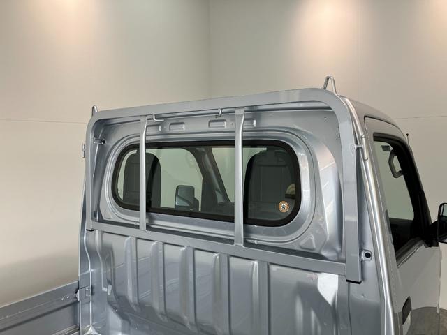 ハイゼットトラックスタンダード　５ＭＴ　パートタイム４ＷＤ　届出済未使用車衝突被害軽減ブレーキ　コーナーセンサー　パートタイム４ＷＤ　ＡＭ／ＦＭラジオ　マニュアルエアコン　マニュアルレベリング　オートライト（滋賀県）の中古車